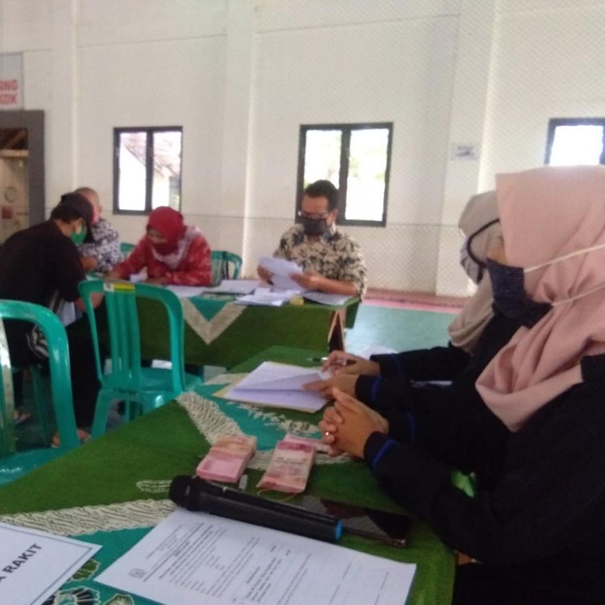 PENYALURAN BLT-DD BULAN KESATU TAHUN 2021